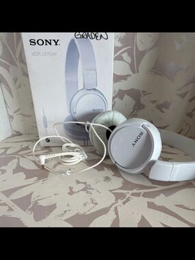Sony White On-Ear Wired Headphones with In-Line Mic